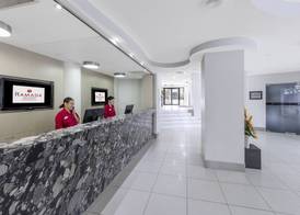 Ramada Resort by Wyndham Golden Beach 4