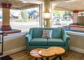 Econo Lodge Inn & Suites Durango 3