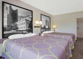 Ashland inn & suites 4