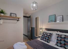 Central Belfast Apartments: 7 Camden Street 5