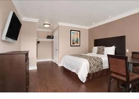 Lotus of Lompoc - A Great Hospitality Inn 3