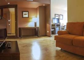 Gran Hotel Ciudad de Barbastro 2