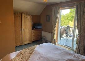 The Hunters Rest Inn 5