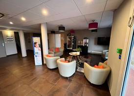 Brit Hotel Confort Montauban 3