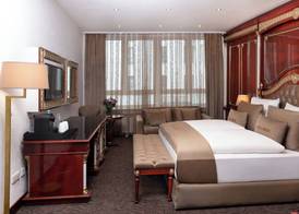 Hotel Unique Dortmund Hauptbahnhof 4