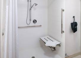 Holiday Inn Express & Suites OTTUMWA by IHG 2