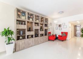 Golden Sands 5 Hotel Apartment 3