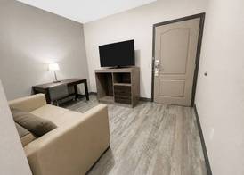 Country Inn & Suites by Radisson, Pensacola West, FL 4