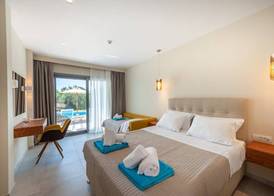 Alonaki Beach 4