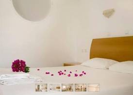 Lambis Studios & Apartments 5