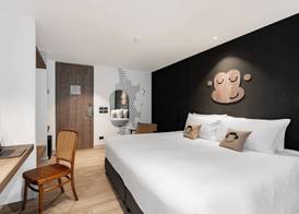 Blu Monkey Hub and Hotel Laguna, Bangtao Phuket 3