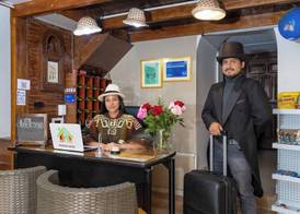 Friends Hotel & Rooftop - Historic Center & Museums 3