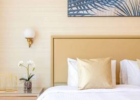 Ultra Luxury Palm Tower with Shared Hotel Facilities 4