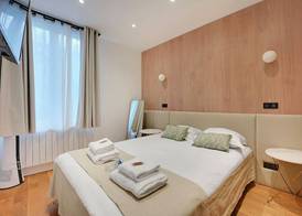 Charming apartment with terrasse - 1BDR- 6P - Sacré-Cœur 2