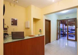Babis Hotel 2
