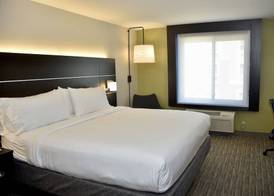 Holiday Inn Express WINDSOR SONOMA WINE COUNTRY by IHG 5