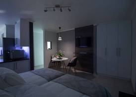 Cat's Eye Cottage 4