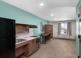 ECHO Suites Extended Stay by Wyndham Bozeman 3
