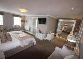 La Place Country Cottages 5