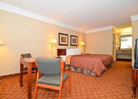 Peach State Inn & Suites 2