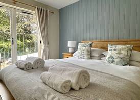 The Manor at Abberley 5