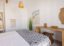 Parosquare Central Suites 4