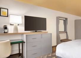 Holiday Inn HOUSTON-INTERCONTINENTAL ARPT by IHG 3