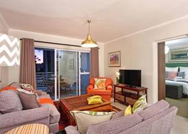 Ashton Park Luxury Apartment 4
