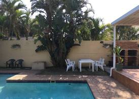 Glenashley Beach Accommodation - B&B and Backpackers 5