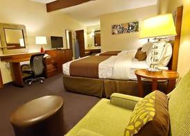 Olympic Inn & Suites 4