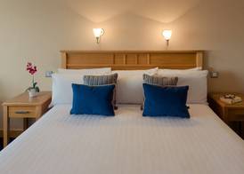 Rochestown Lodge Hotel 3