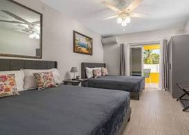 Hilton's Haven 4