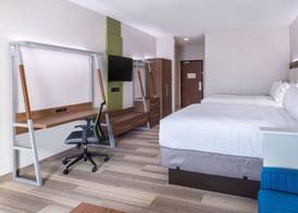 Holiday Inn Express & Suites FORT WORTH WEST by IHG 3