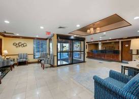 Best Western Louisville East Inn & Suites 2