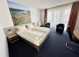 Asgard Hotel 5
