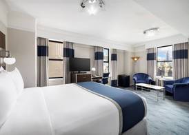 New Yorker by Lotte Hotels 5