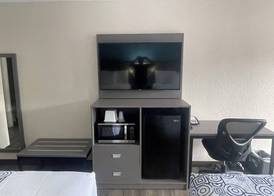 Bourbon Capital Inn 5