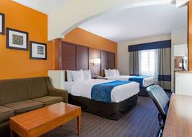Comfort Suites Stevensville - St Joseph 5