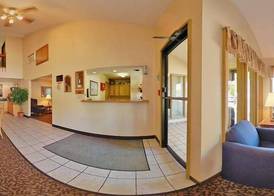 Red Wing Inn and Suite 2