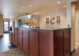 Comfort Suites Airport-University 4