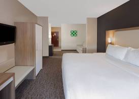 Holiday Inn Express & Suites DAYTON WEST - BROOKVILLE by IHG 4