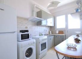 A cute & comfortable 2 bedroom apartment 4