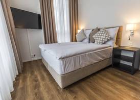 Hotel Swiss Star 5