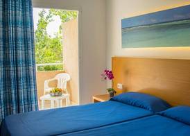 Hotel Club Cala Romani 4