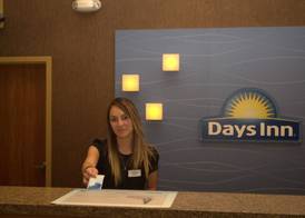 Days Inn by Wyndham Tulsa Central 2
