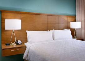 Staybridge Suites GAINESVILLE I-75 by IHG 2