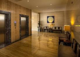 Lotus Blu Hotel 4