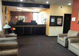 Days Inn by Wyndham Henrietta/Rochester Area 2
