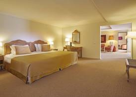 PortoBay Falesia 5