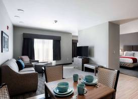 StoneHill Lawrence, Trademark Collection by Wyndham 3